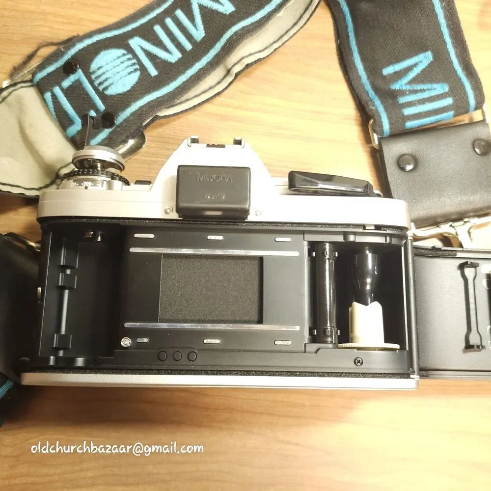 Vintage Minolta X-370 35mm SLR Camera w/2-lens, 28-70mm, 70-210 mm,Vivitar Flash